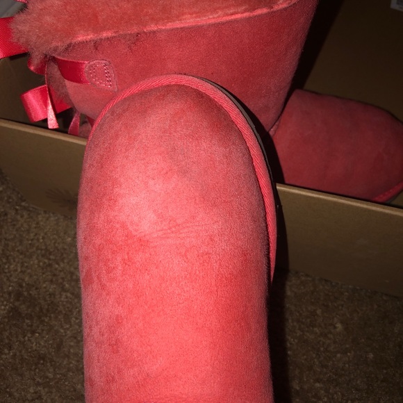 Uggs - Picture 4 of 6